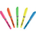 BIC Highlighter Grip Surligneurs Pointe Biseautée - Couleurs Fluo Assorties, Etui Carton de 5 – Image 3