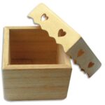 GRAINE CREATIVE Boîte carrée avec couvercle cœur en bois à peindre ou décorer format 70 x 70 mm