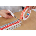 TESA Adhésif double face ultra fort format 5mx19mm pour fixer en intérieur et extérieur jusqu'à 500kg. – Image 2