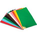 O'COLOR Sachet de 10 coupons de feutrine adhésive, format 45x25 cm, couleurs assorties