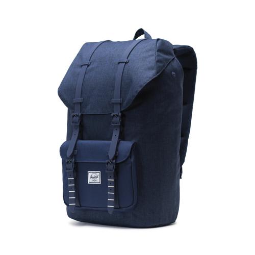 431686_d1-1.jpg HERSCHEL Sac à dos Little America 23,5 litres Bleu. Poche pour ordinateur 15 pouces. Bretelles Bleues. – Image 1