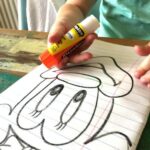 CLEOPATRE Cléo'stick - boîte de 12 bâtons de colle 8 g – Image 2