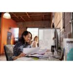 NOBO Séparateur de bureau film en PVC transparent Premium Plus, sur pied mobile, L77 x H86 x P41 cm – Image 4