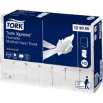 TORK Colis de 21 paquets 200 feuilles Essuie-mains Xpress interfoliés délitable Blanc 2 plis 25,5x21,2 cm