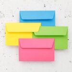 CLAIREFONTAINE Paquet de 20 enveloppes 120g POLLEN 9x14cm. Coloris Fuchsia – Image 2