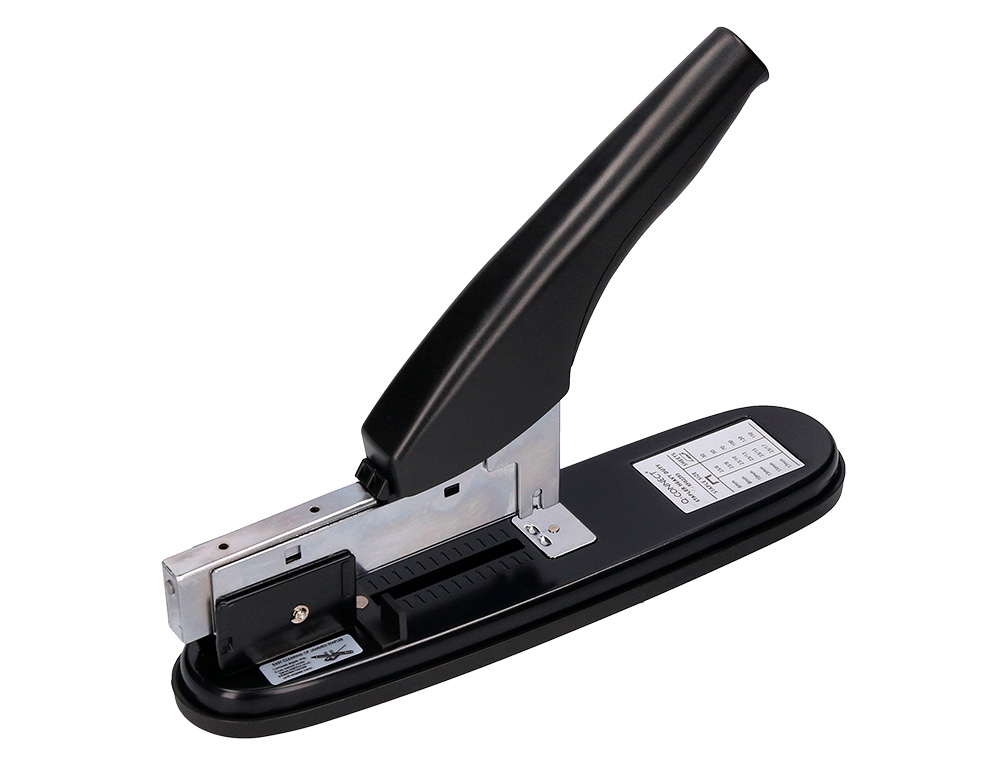 Agrafeuse q-connect grande cap acité économique capacité 150f coloris noir métal