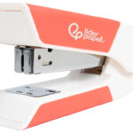 Agrafeuse bureau liderpapel 35x65x130mm 20 feuilles       agrafes 26/6 1000 agrafes     coloris corail
