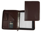 Conferencier q-connect a4 calculatrice plastique fermeture eclair pochette tel. portable 4 anneaux 40mm 35,5x26cm marron