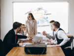 Tableau q-connect laqué magnétique cadre aluminium idéal collèges bureaux inclus accessoires fixation mur 200x100cm – Image 8