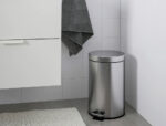 Poubelle q-connect métallique effet miroir pédale 6l 320x210mm – Image 7